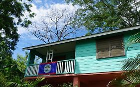Mana Kai Camping & Cabins